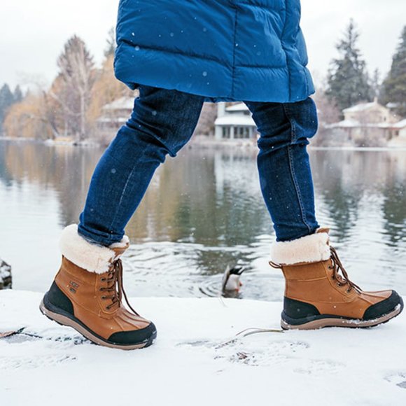 UGG ADIRONDACK 7.5 Women's Outdoor Waterproof Brown Leather Suede Boot Winter - Picture 16 of 16